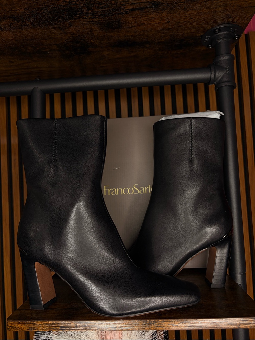 Franco Sarto Black Leather Square-Toe Mid Block Heel Ankle Boots